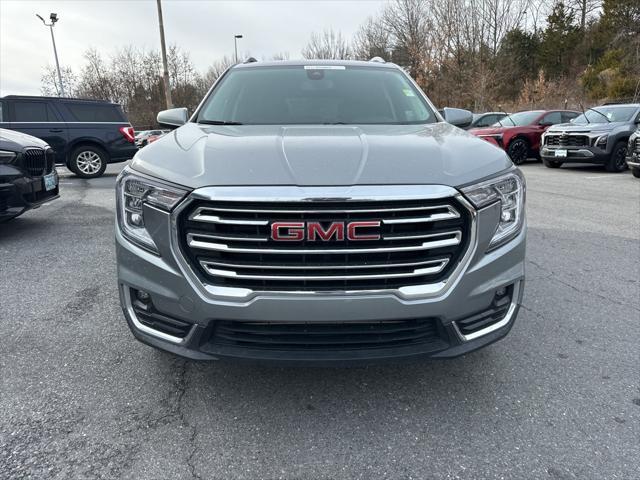 used 2024 GMC Terrain car, priced at $28,000