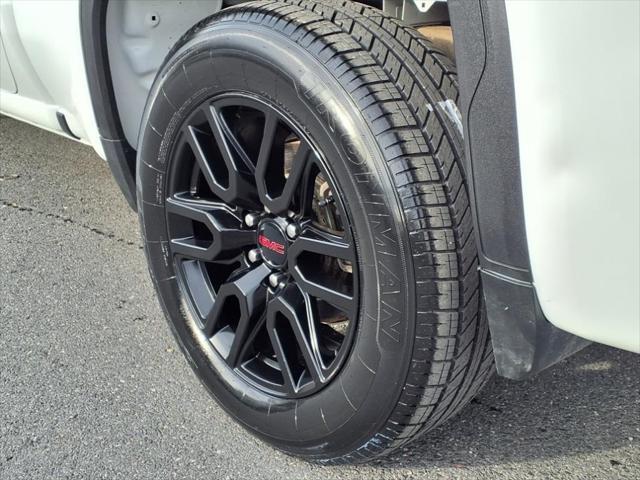 used 2022 GMC Sierra 1500 car, priced at $39,361