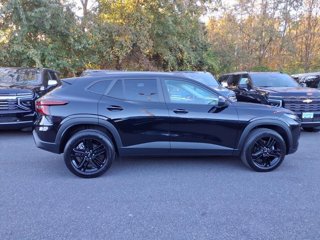 used 2024 Chevrolet Trax car, priced at $22,390