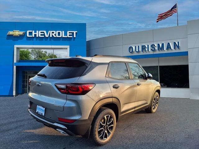 new 2025 Chevrolet TrailBlazer car, priced at $26,815