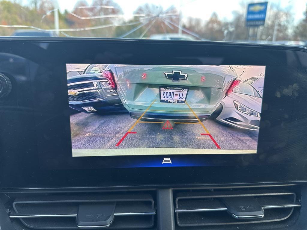 used 2025 Chevrolet Trax car, priced at $24,287