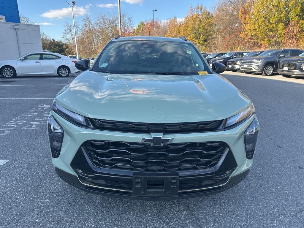 used 2025 Chevrolet Trax car, priced at $24,287