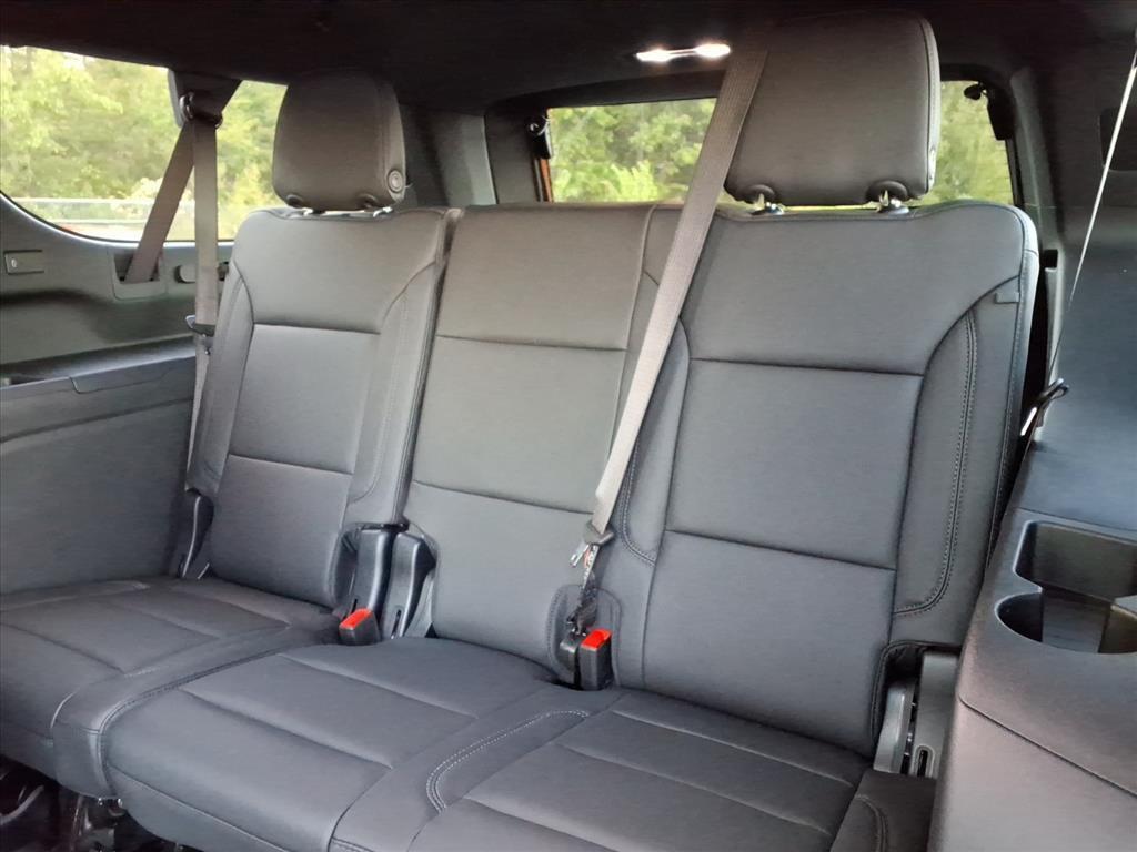 new 2026 Chevrolet Suburban car, priced at $76,830