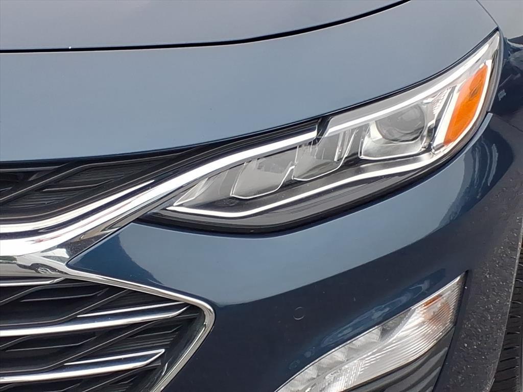 used 2021 Chevrolet Malibu car, priced at $20,246