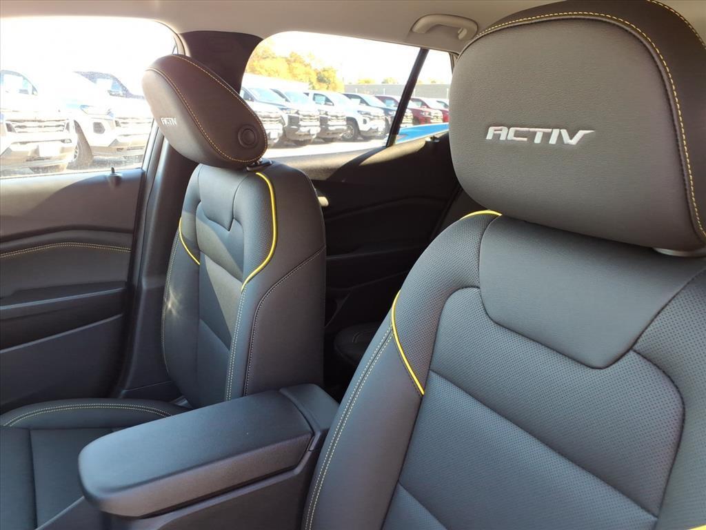 new 2026 Chevrolet Trax car, priced at $25,260