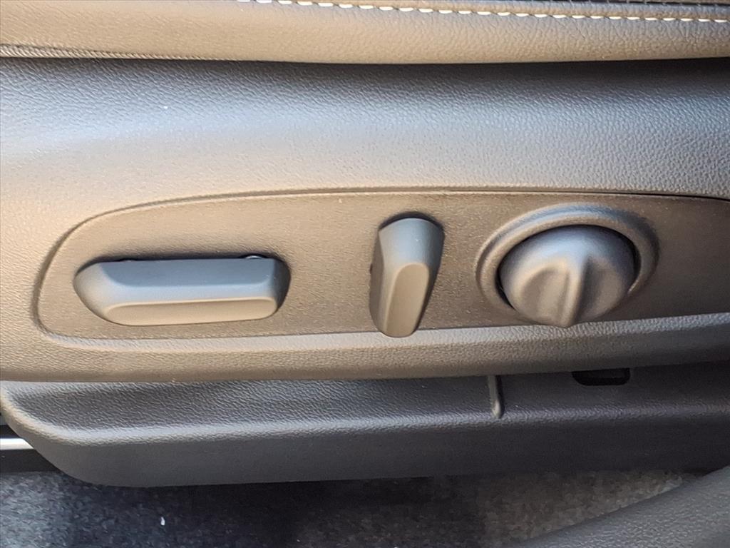 new 2026 Chevrolet Trax car, priced at $25,260