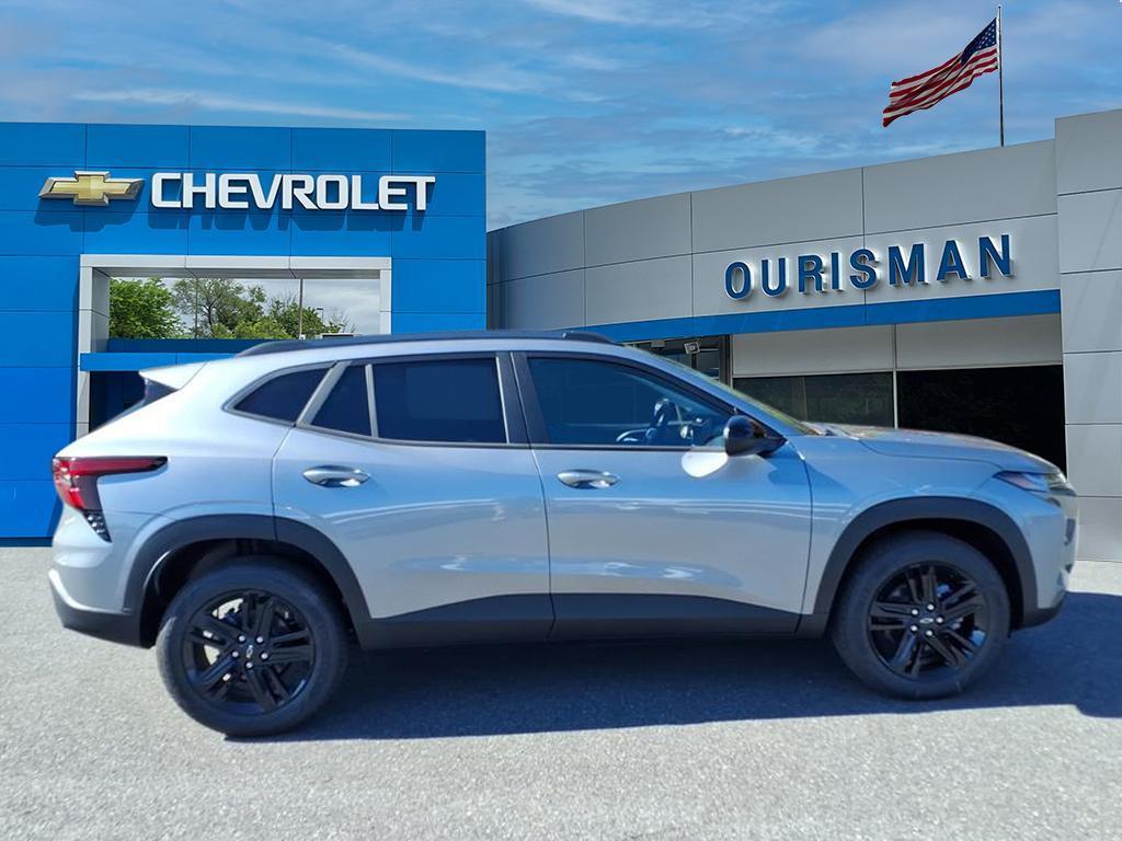new 2026 Chevrolet Trax car, priced at $25,260