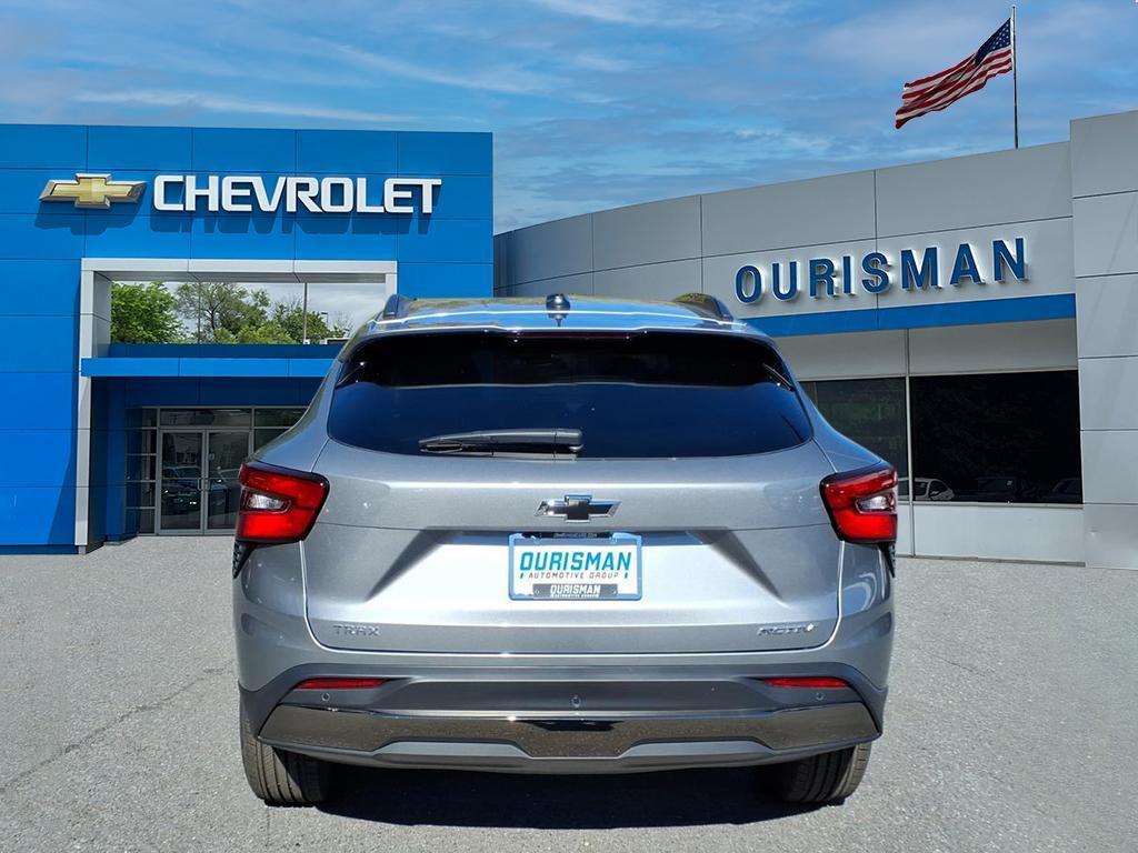 new 2026 Chevrolet Trax car, priced at $25,260