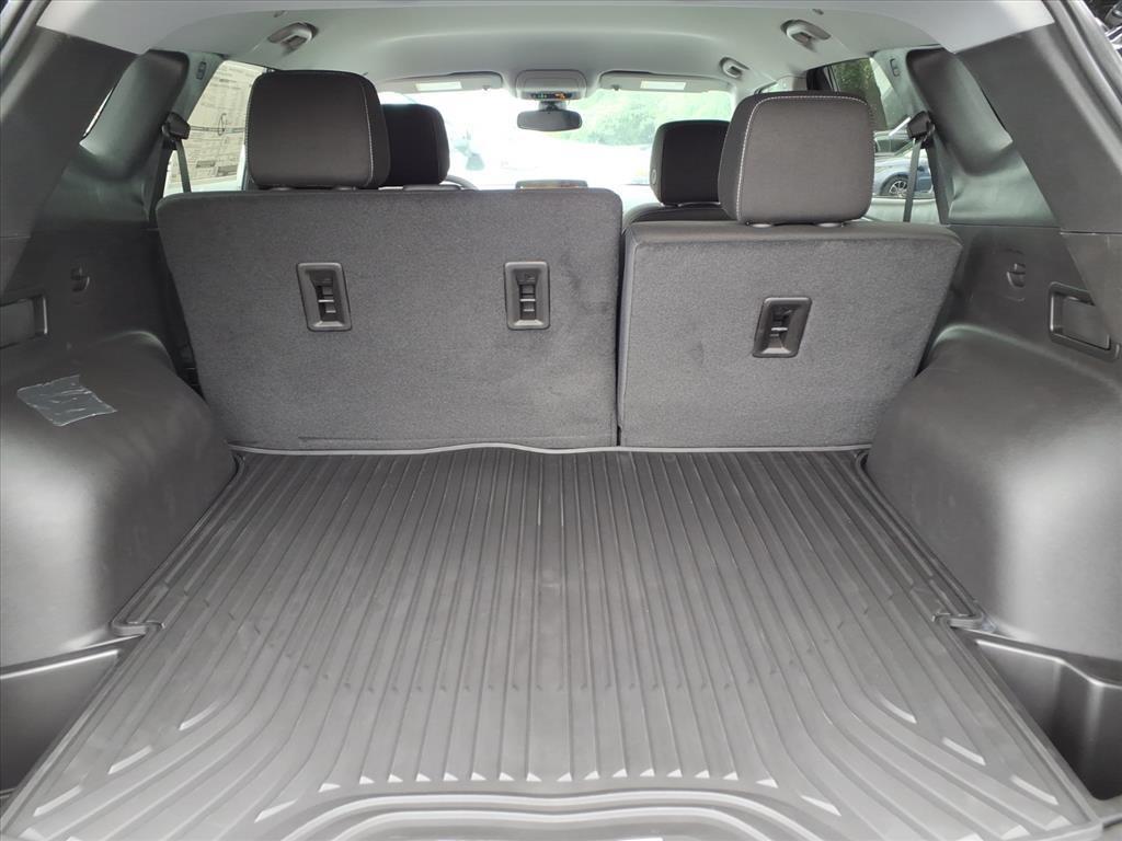 new 2025 Chevrolet Blazer car, priced at $32,905