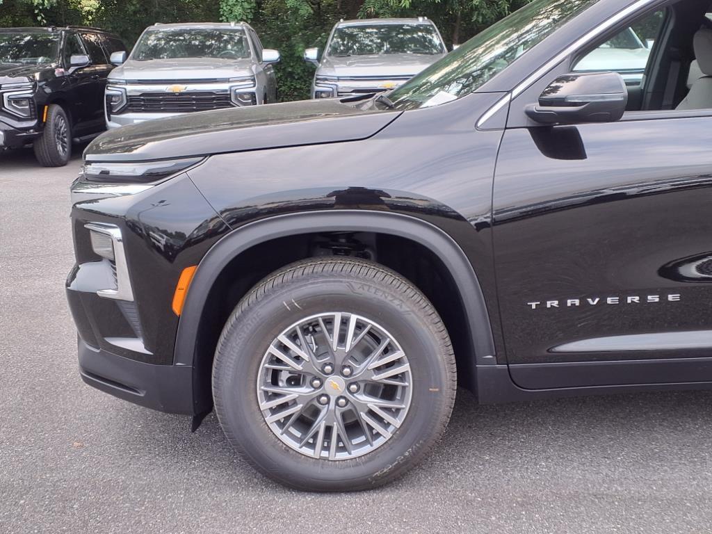 new 2026 Chevrolet Traverse car, priced at $40,745