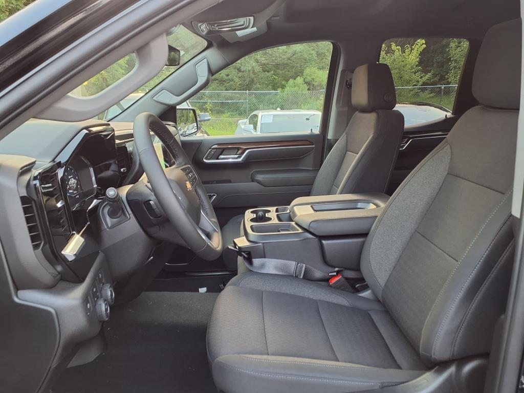 new 2025 Chevrolet Silverado 1500 car, priced at $47,985