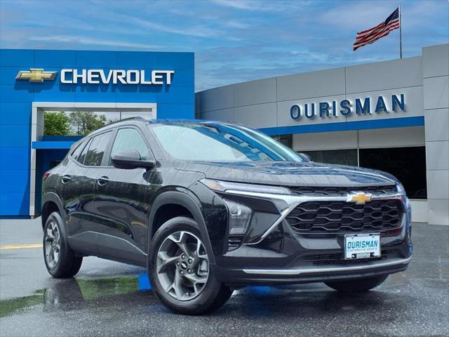 used 2025 Chevrolet Trax car, priced at $23,130