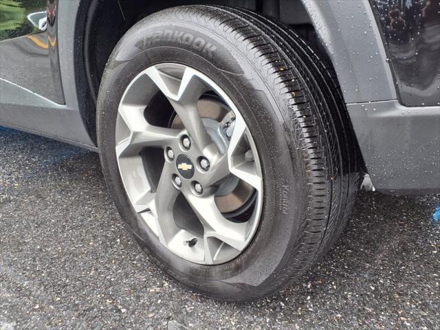 used 2025 Chevrolet Trax car, priced at $22,559
