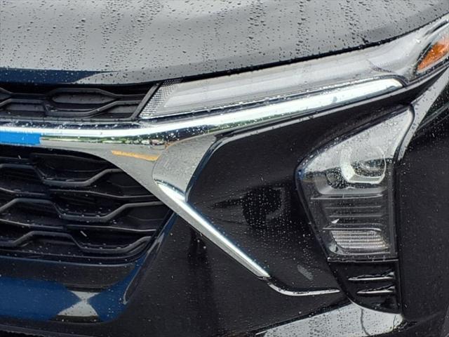 used 2025 Chevrolet Trax car, priced at $22,559