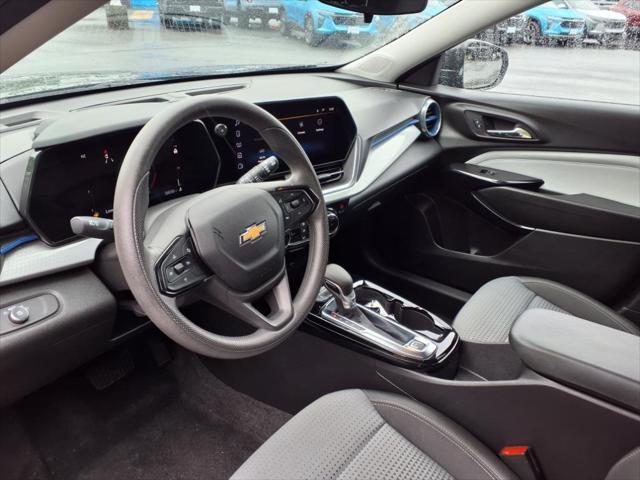 used 2025 Chevrolet Trax car, priced at $22,559