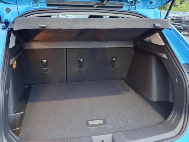 new 2025 Chevrolet Trax car, priced at $21,490