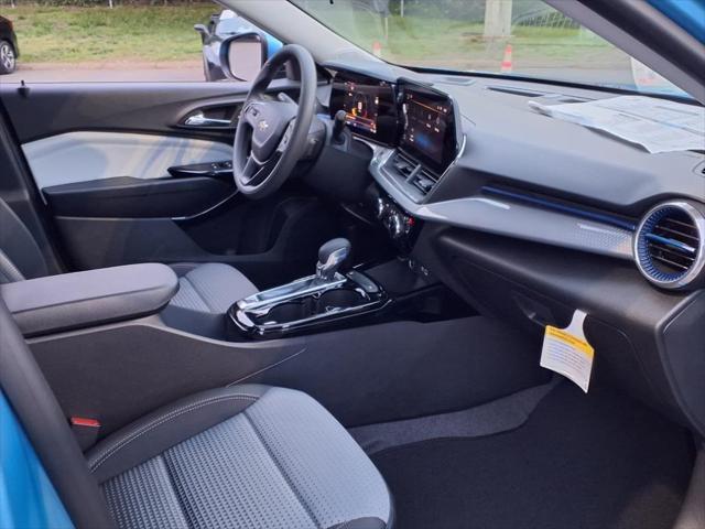 new 2025 Chevrolet Trax car, priced at $21,490
