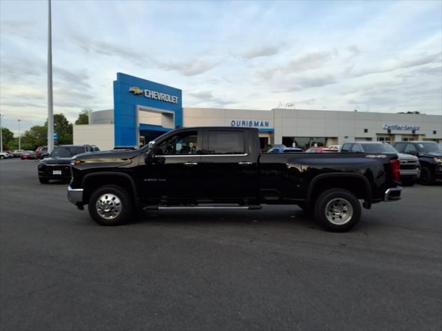 new 2025 Chevrolet Silverado 3500 car, priced at $67,620