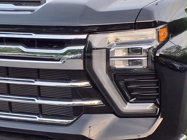 new 2025 Chevrolet Silverado 3500 car, priced at $67,620