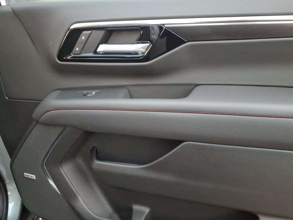 new 2026 Chevrolet Suburban car, priced at $85,815