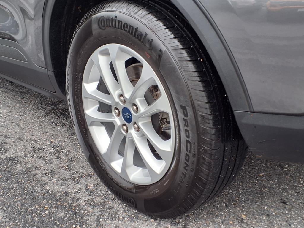 used 2021 Ford Escape car, priced at $19,167