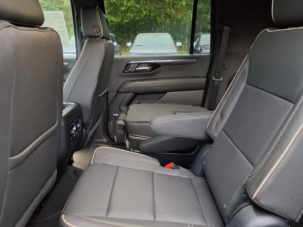 new 2025 Chevrolet Suburban car, priced at $74,793