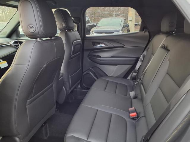 new 2025 Chevrolet TrailBlazer car, priced at $27,260