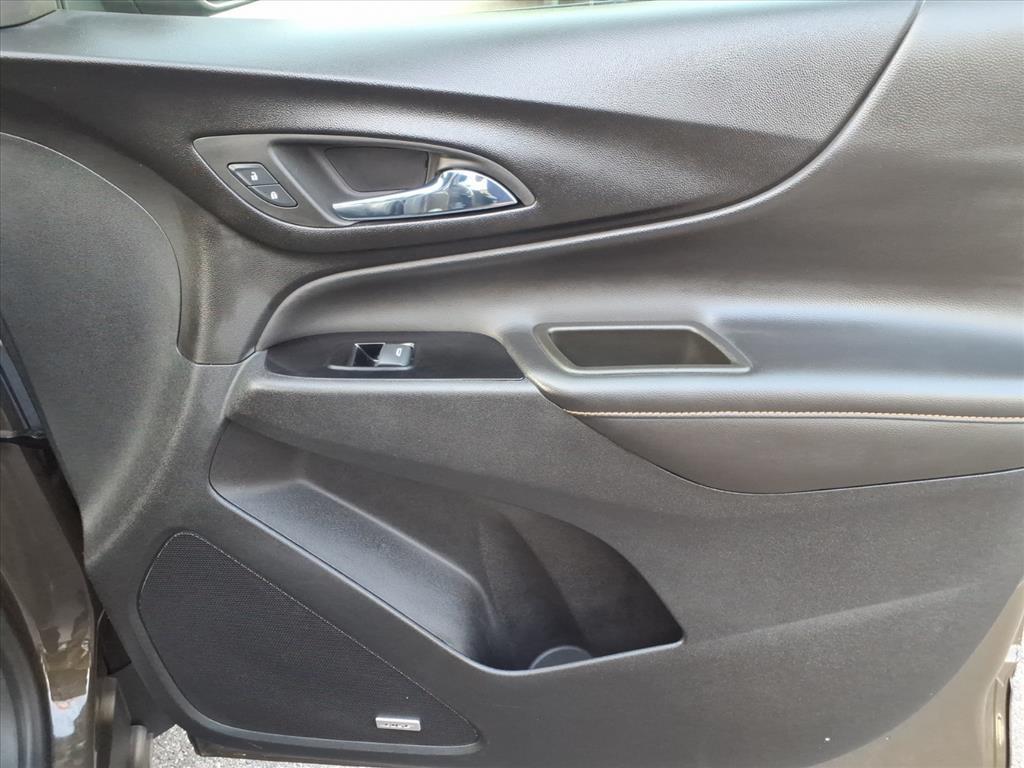 used 2023 Chevrolet Equinox car, priced at $24,391