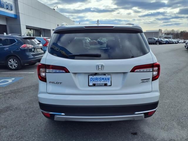 used 2022 Honda Pilot car, priced at $32,000