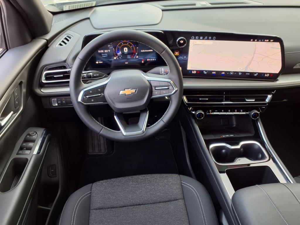 new 2026 Chevrolet Traverse car, priced at $41,140