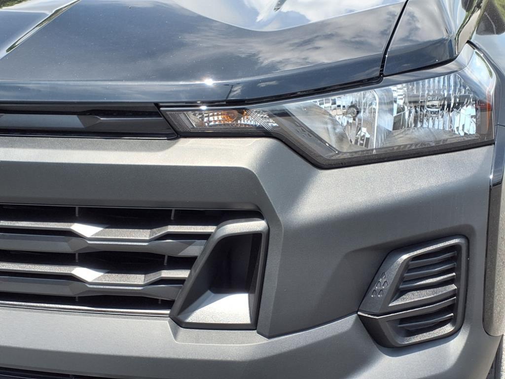 new 2025 Chevrolet Colorado car, priced at $33,465
