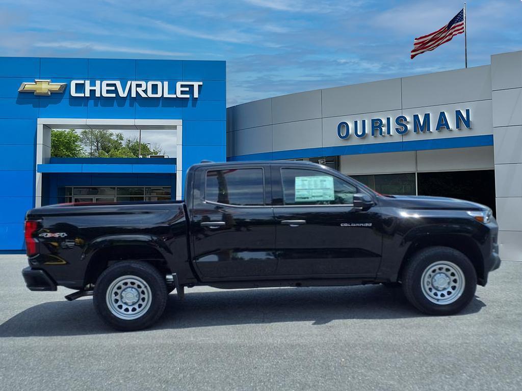 new 2025 Chevrolet Colorado car, priced at $33,465