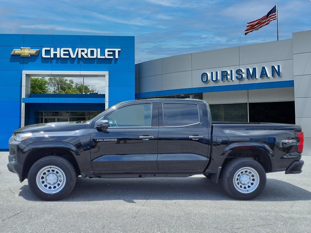 new 2025 Chevrolet Colorado car, priced at $33,465