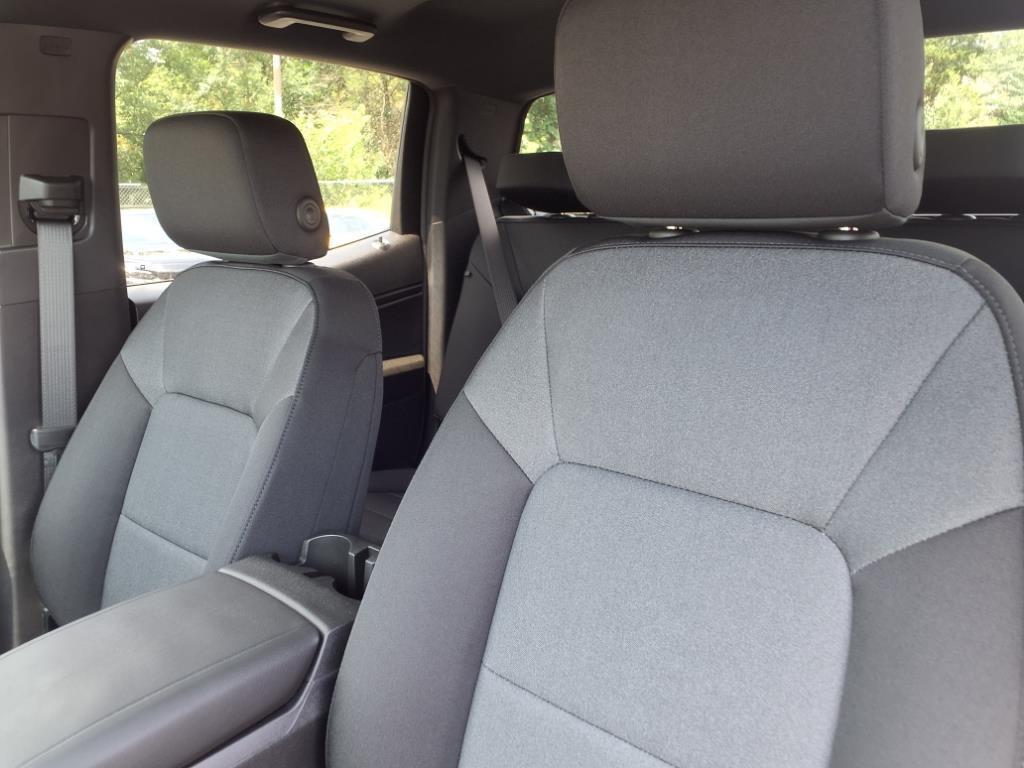 new 2025 Chevrolet Colorado car, priced at $33,465