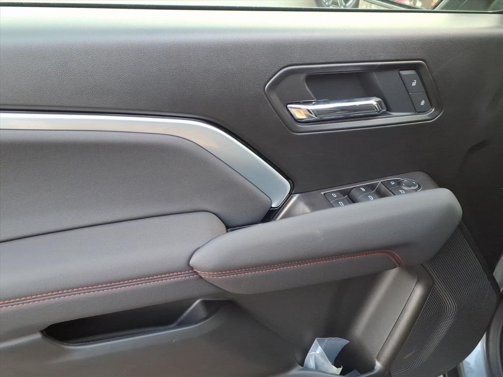 new 2026 Chevrolet Colorado car, priced at $43,320