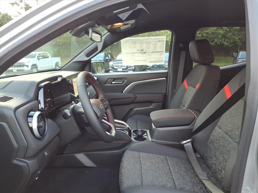 new 2026 Chevrolet Colorado car, priced at $43,320