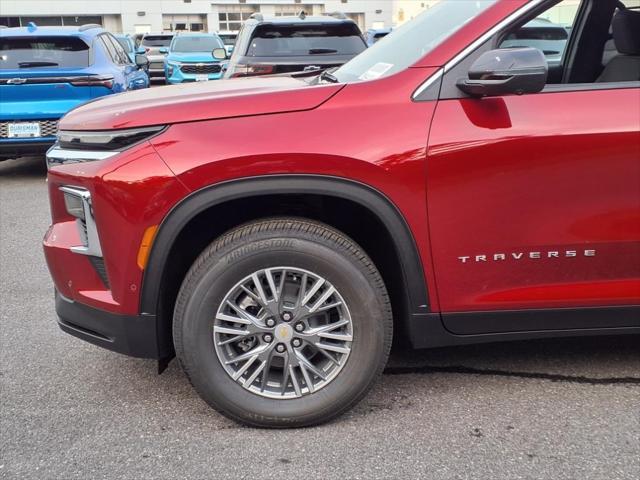 new 2025 Chevrolet Traverse car, priced at $41,625