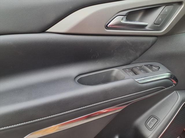 new 2025 Chevrolet Traverse car, priced at $41,625