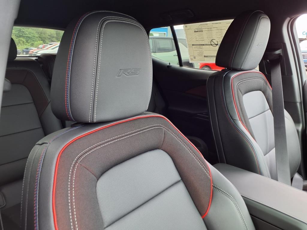 new 2025 Chevrolet Equinox EV car, priced at $37,885