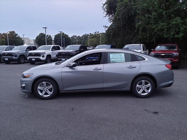 new 2025 Chevrolet Malibu car, priced at $23,940