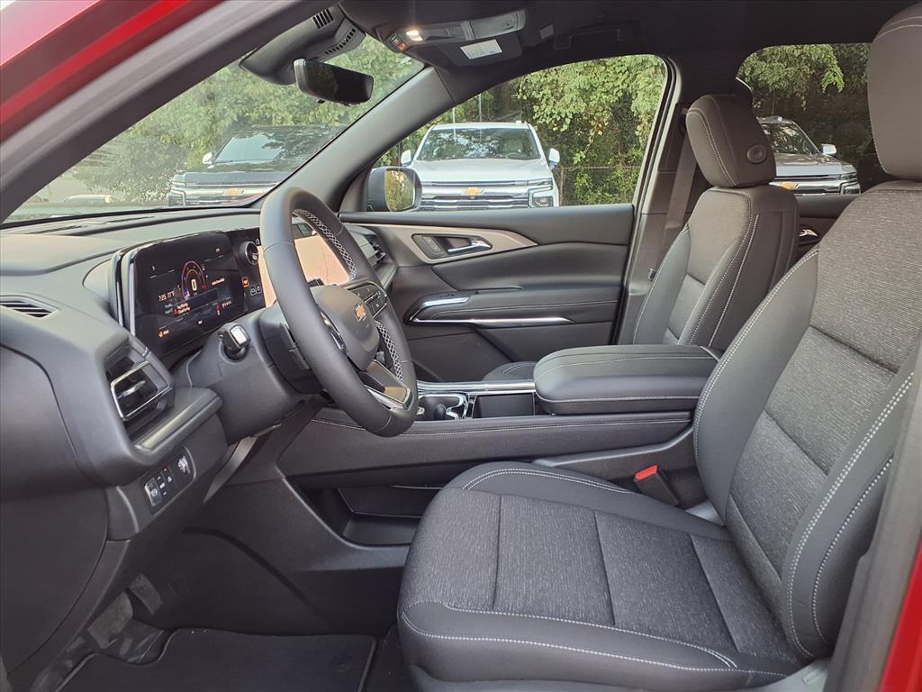 new 2026 Chevrolet Traverse car, priced at $38,735