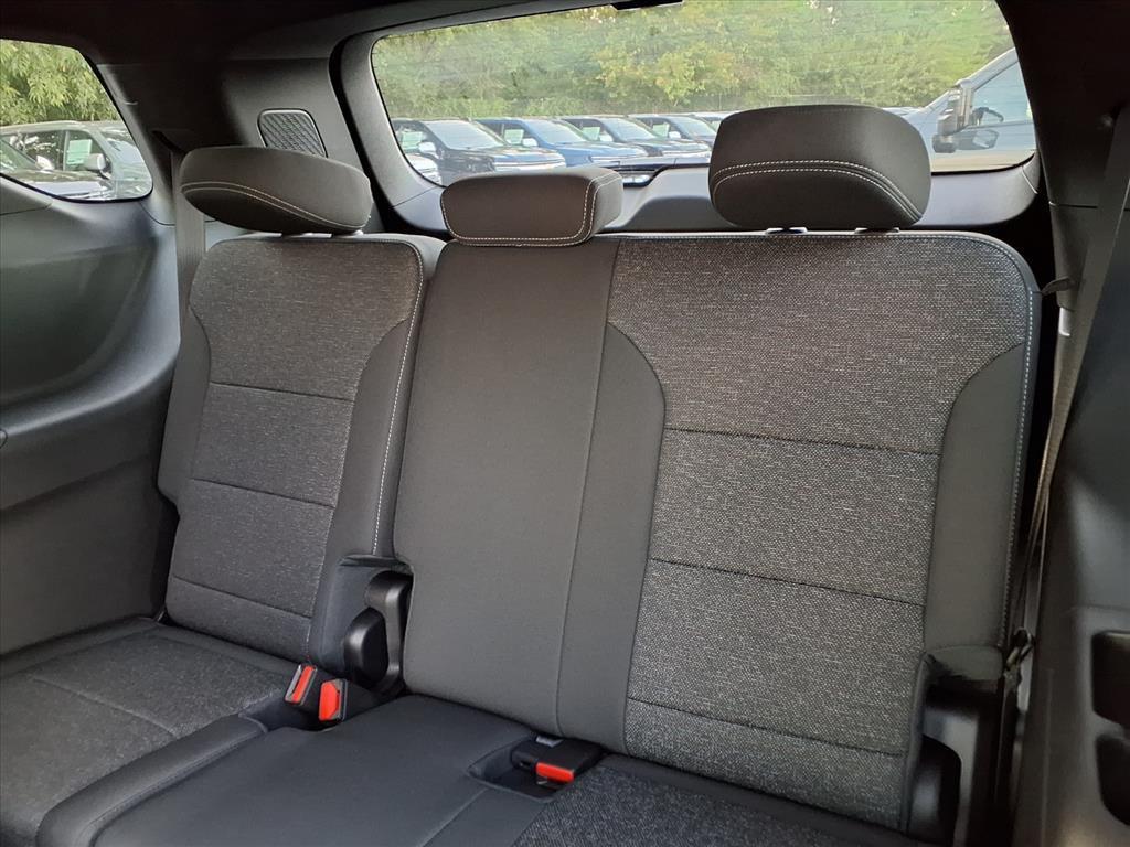 new 2026 Chevrolet Traverse car, priced at $38,735
