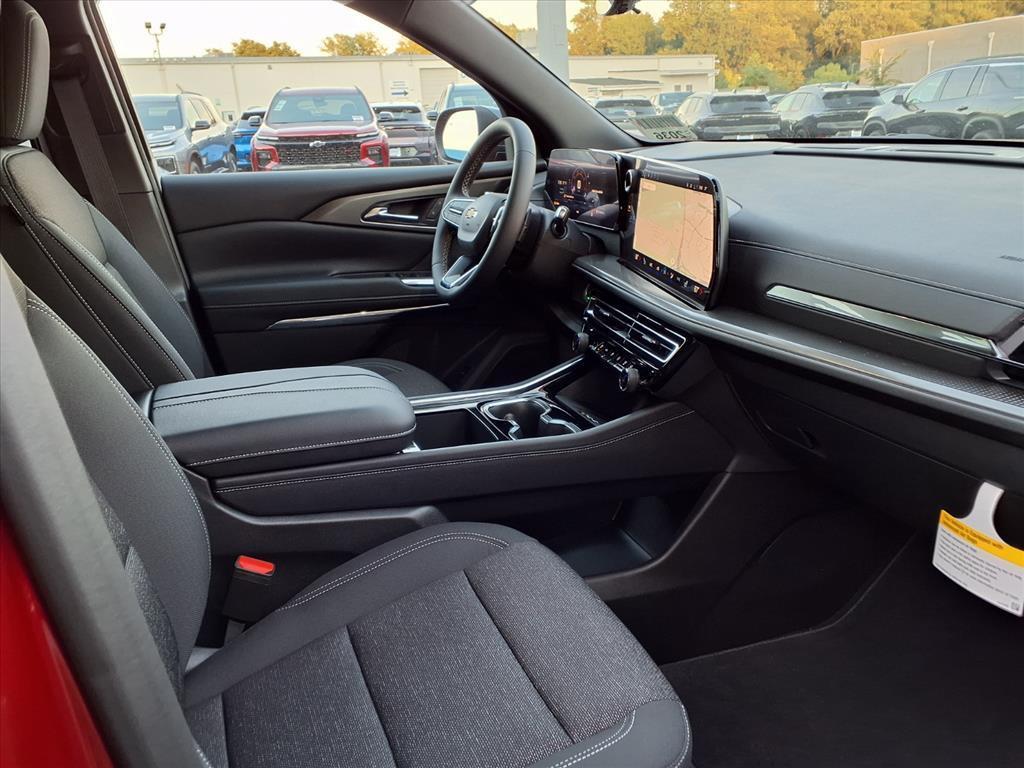 new 2026 Chevrolet Traverse car, priced at $38,735