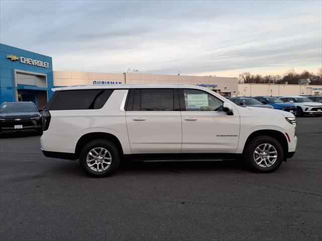 new 2025 Chevrolet Suburban car, priced at $72,500