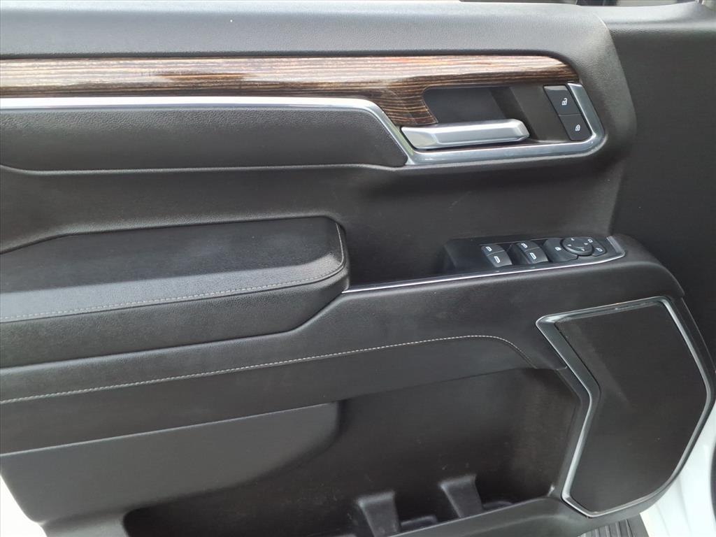 used 2023 GMC Sierra 1500 car, priced at $45,891