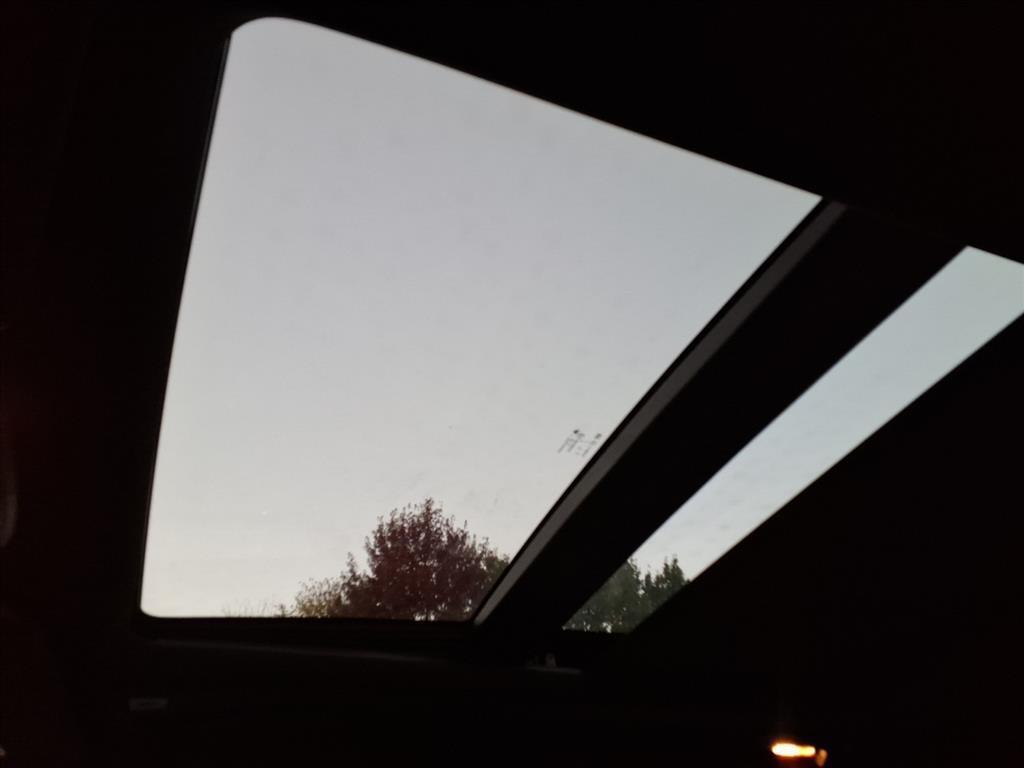 used 2022 Chrysler 300 car, priced at $30,569