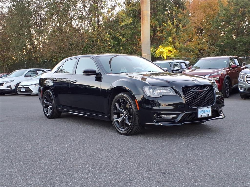 used 2022 Chrysler 300 car, priced at $30,569