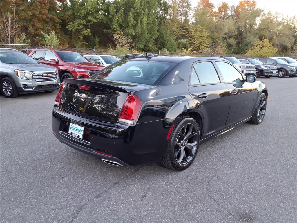 used 2022 Chrysler 300 car, priced at $30,569