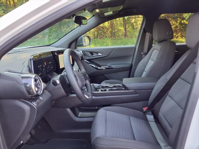 new 2026 Chevrolet Equinox car, priced at $29,335