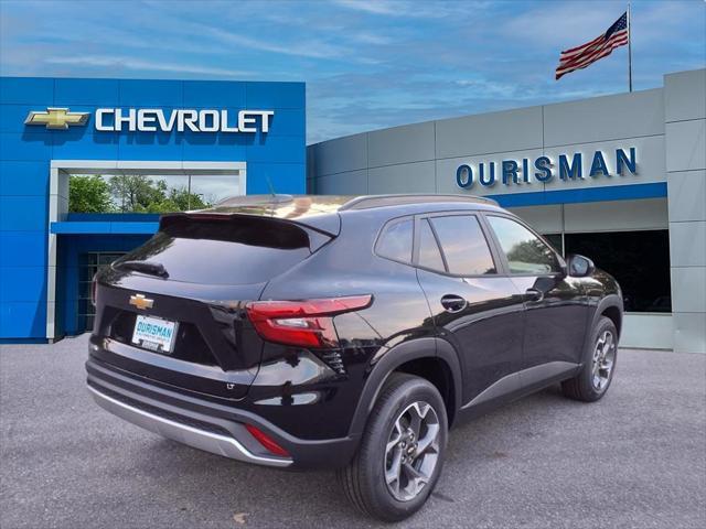 new 2025 Chevrolet Trax car, priced at $22,485